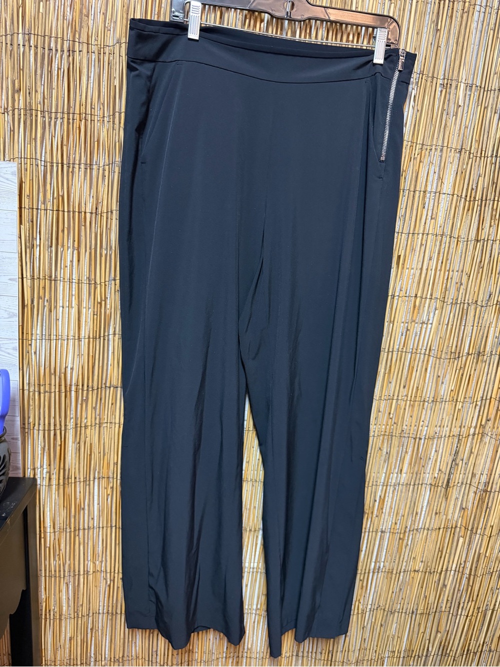 Athleta Black Wide Leg Travel Pants Size 12 – Lightweight Zip Detail - Picture 3 of 14